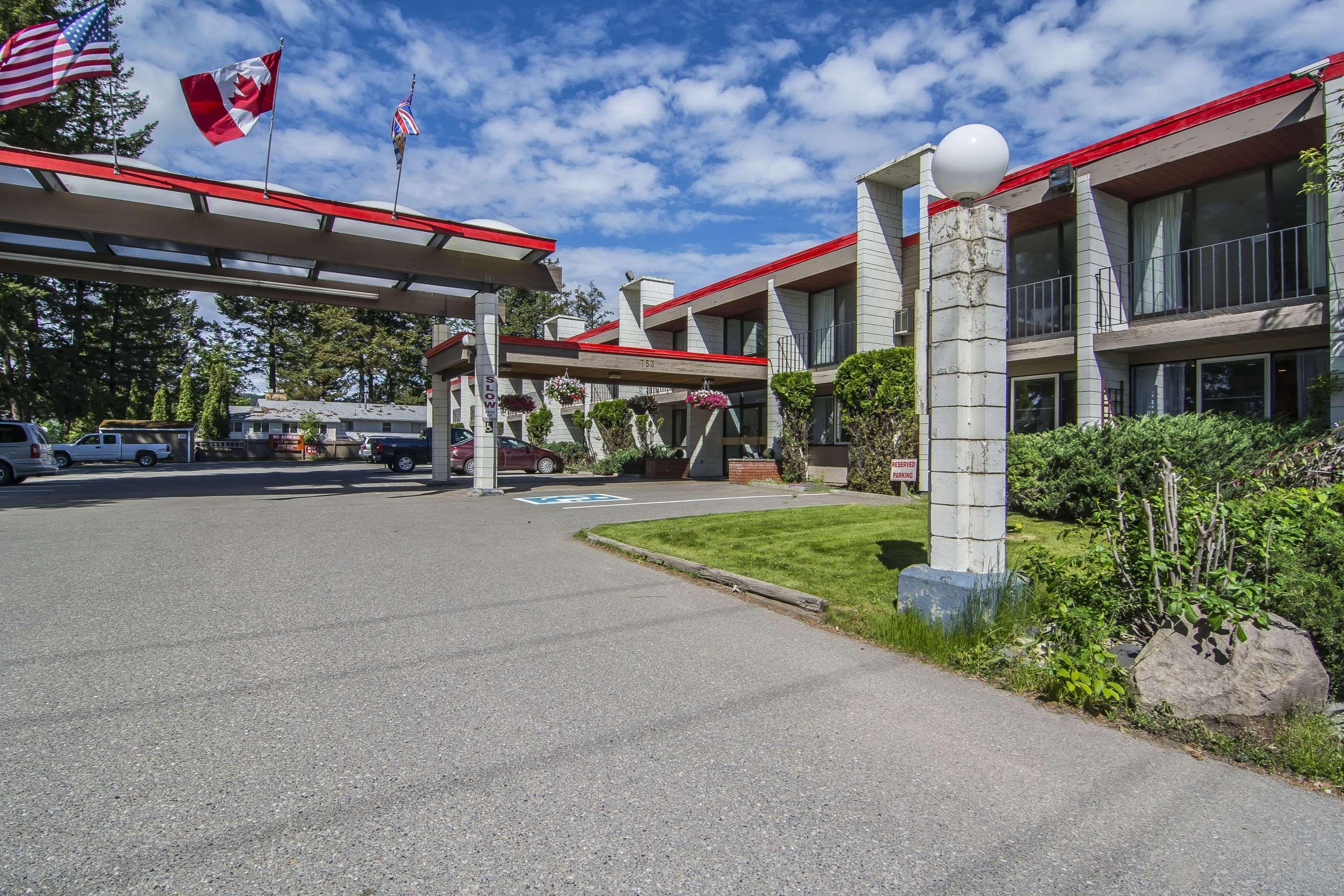Prestige Riverside Lodge Quesnel Exterior foto